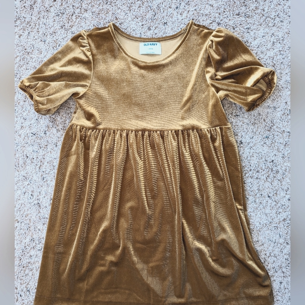 2 Old Navy girls dresses